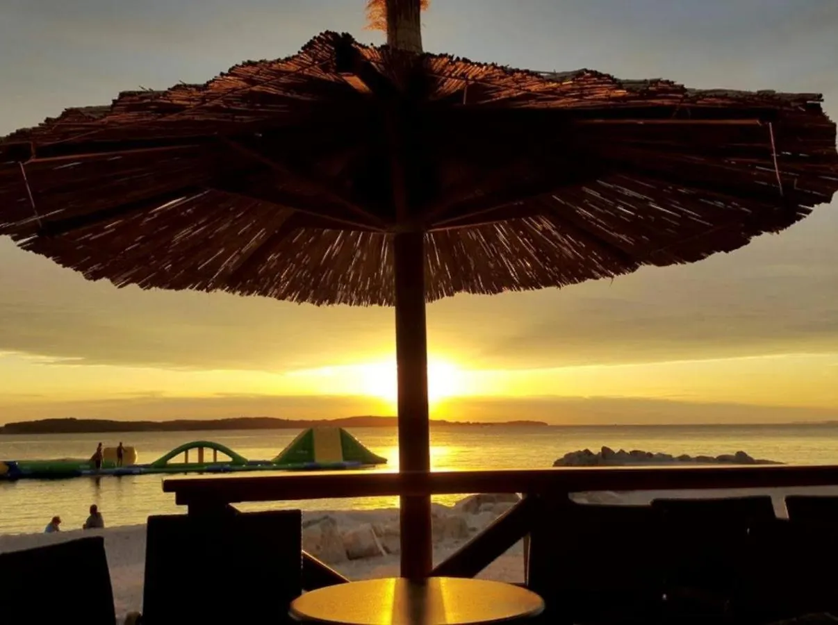 Deluxe Apartment Playa Valbandon Croatia